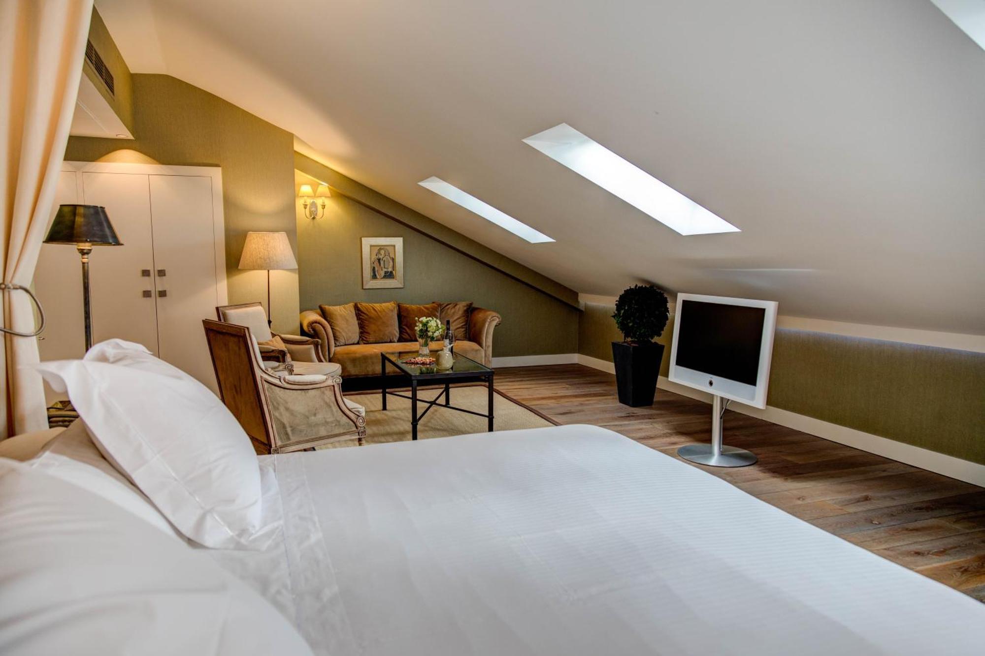 Superior Double Room,1207722553:JPEG